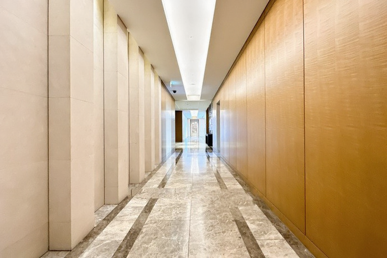 Akasaka K Tower Residence thumbnail 2