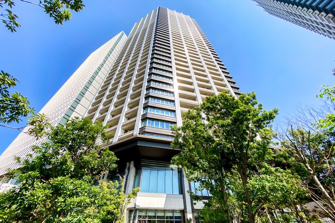 Brillia Towers Meguro North Residence - Image 1