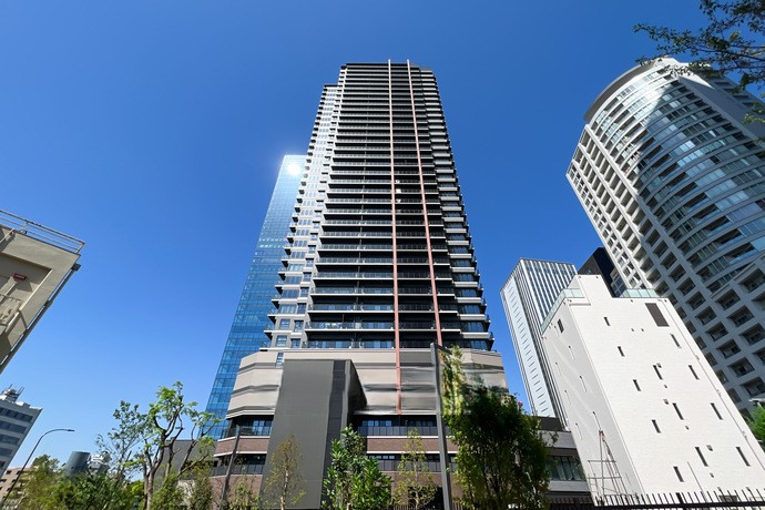 City Tower Shinjuku - Image 1